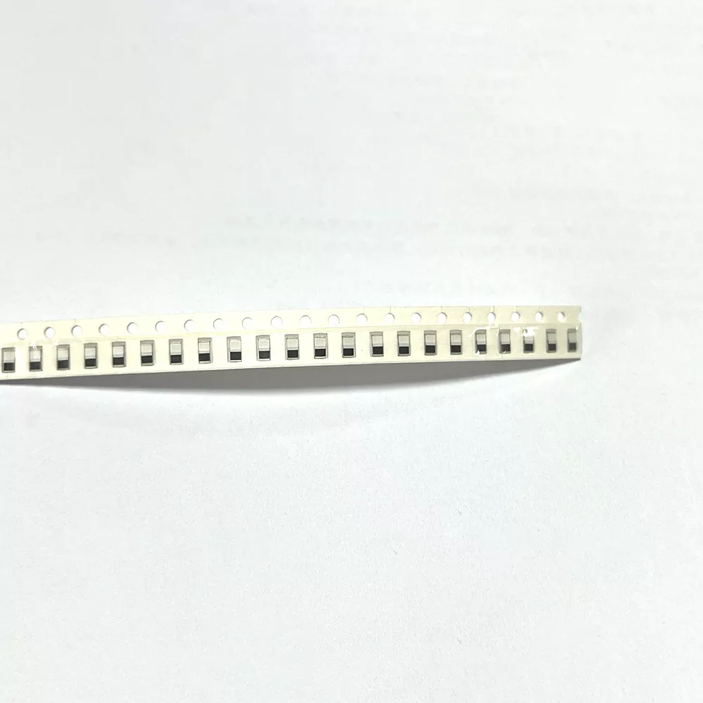 Kerámia patch antenna